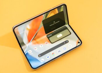 The 3 Best Foldable Phones of 2025 | Reviews by Wirecutter
